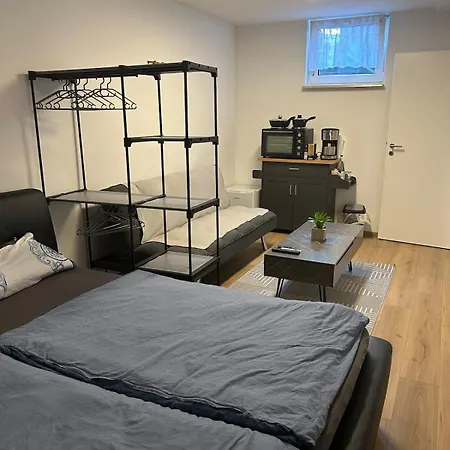 Apartment With Private Entrance Niederdorla
